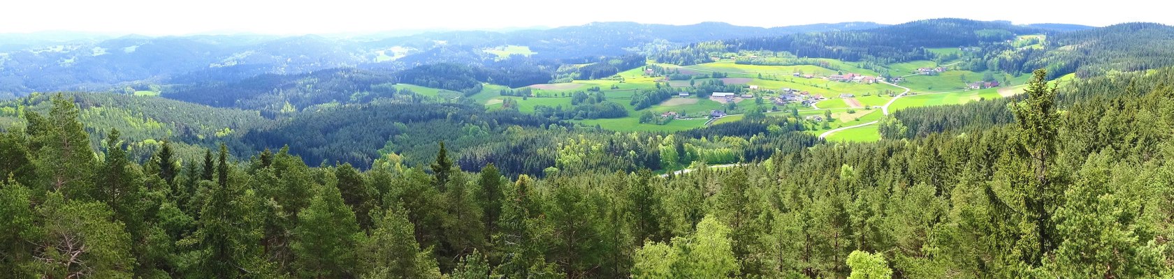 Weitblick vom Aussichtsturm am Schwarzenberg, &copy; Verein Naturpark Nordwald